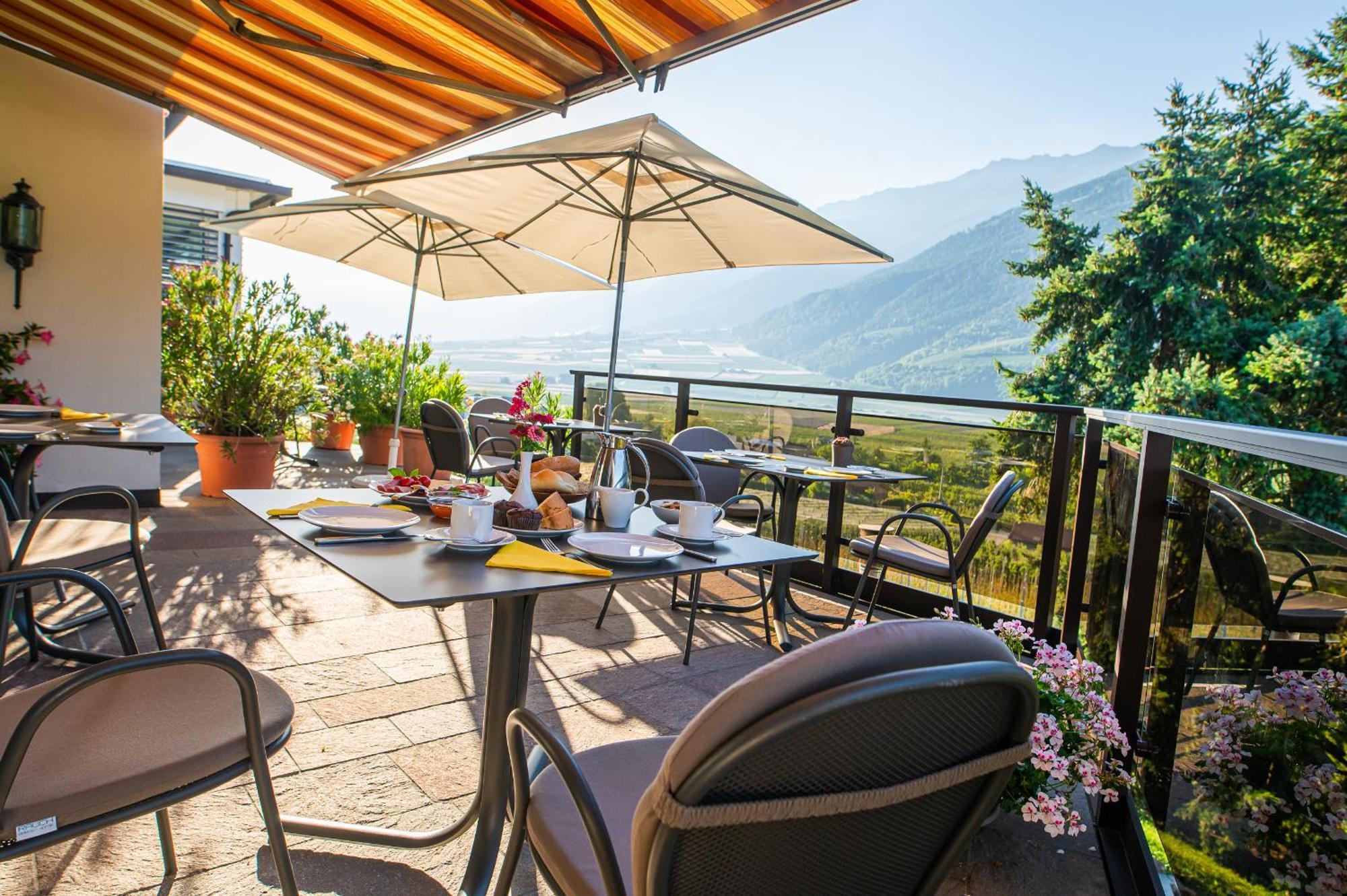 Pension Apartments Pardell Castelbello Exterior foto